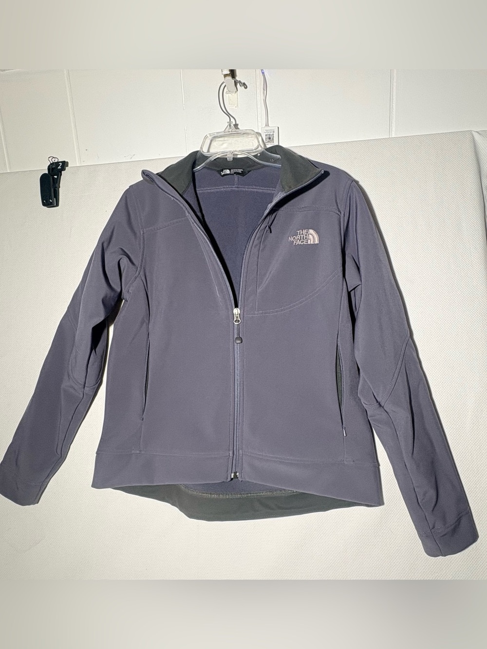 The North Face Women's Apex Bionic Softshell Jacket Gray Medium M